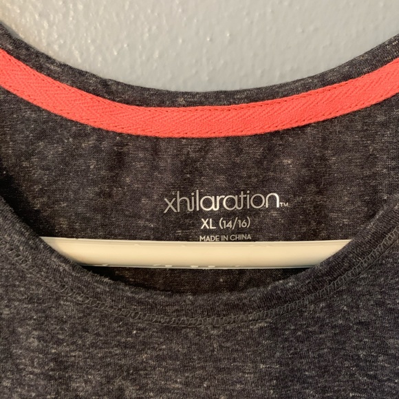 Easy Tank Top - Picture 2 of 4